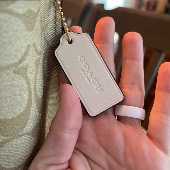 Coach Signature Canvas Shoulder Bag Beige Tan Leather Trim Purse - Picture 5 of 7